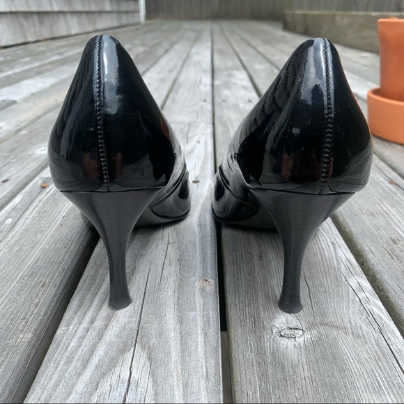 Tahari Black Patent Leather Open Toe Pump - Picture 6 of 7